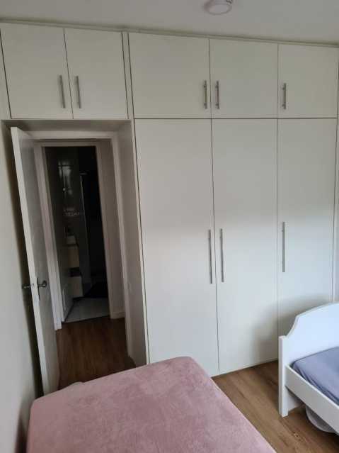 Apartamento à venda com 2 quartos, 60m² - Foto 2