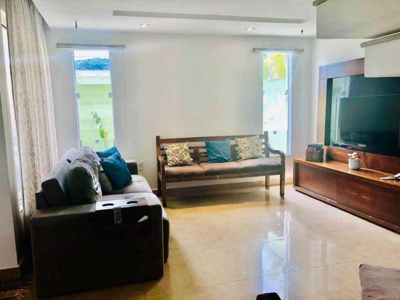 Casa de Condomínio à venda com 3 quartos, 180m² - Foto 5