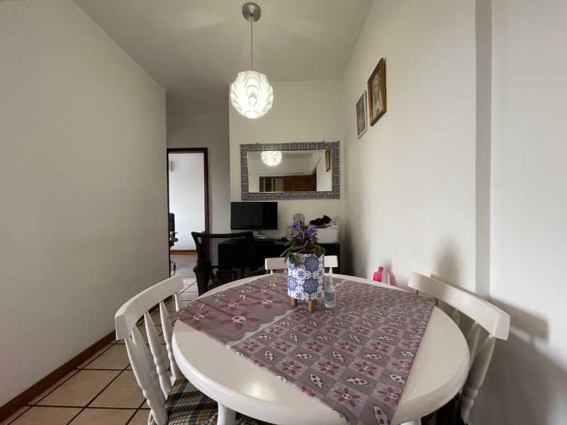 Apartamento à venda com 2 quartos, 55m² - Foto 2