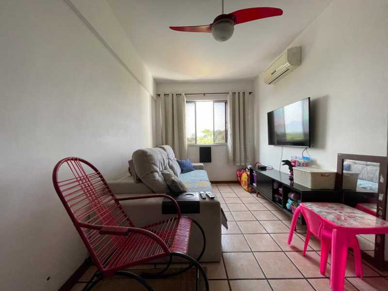 Apartamento à venda com 2 quartos, 55m² - Foto 3