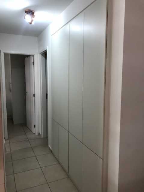 Apartamento à venda com 2 quartos, 65m² - Foto 19