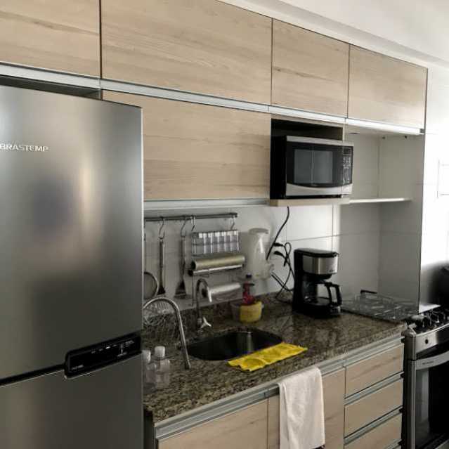 Apartamento à venda com 2 quartos, 65m² - Foto 20