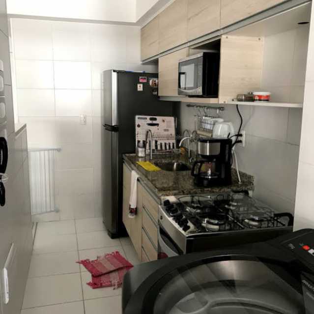 Apartamento à venda com 2 quartos, 65m² - Foto 22