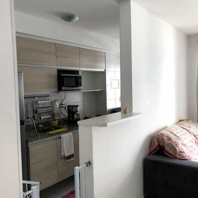 Apartamento à venda com 2 quartos, 65m² - Foto 24