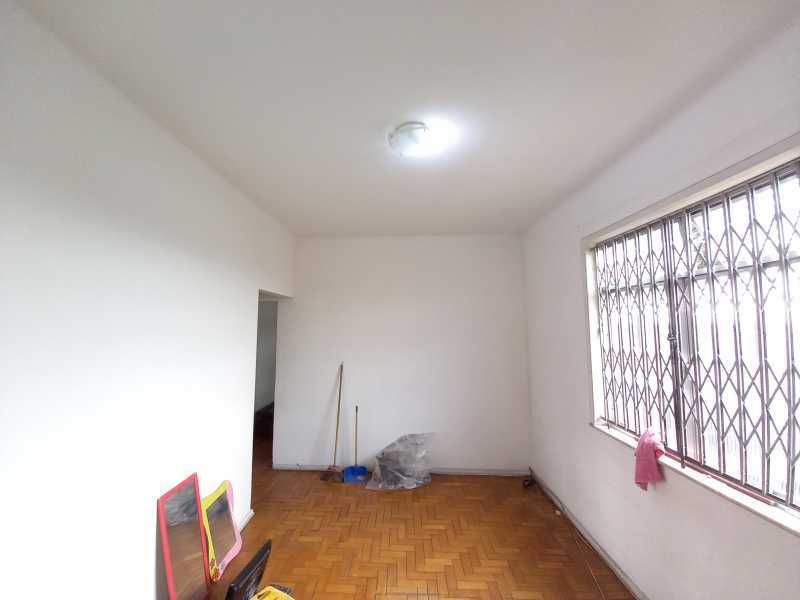 Apartamento à venda com 2 quartos, 60m² - Foto 2