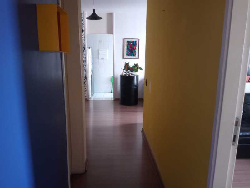 Apartamento à venda com 2 quartos, 67m² - Foto 6