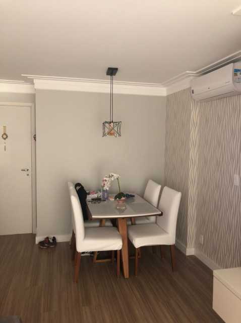 Apartamento à venda com 2 quartos, 60m² - Foto 3