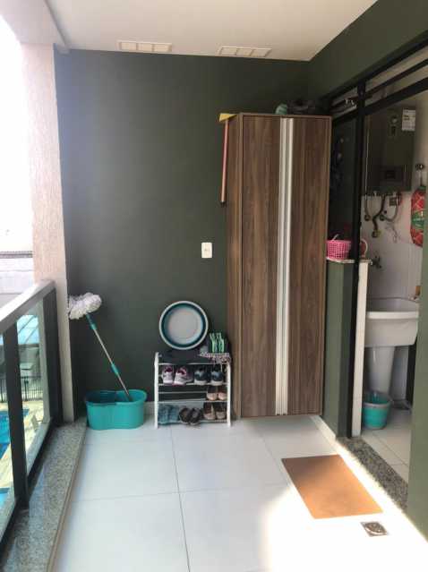 Apartamento à venda com 2 quartos, 60m² - Foto 6