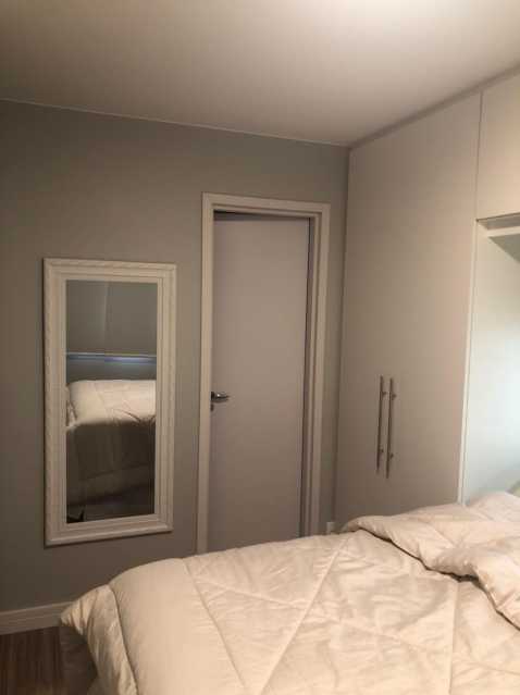 Apartamento à venda com 2 quartos, 60m² - Foto 13