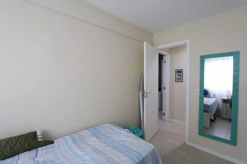 Apartamento à venda com 2 quartos, 60m² - Foto 10