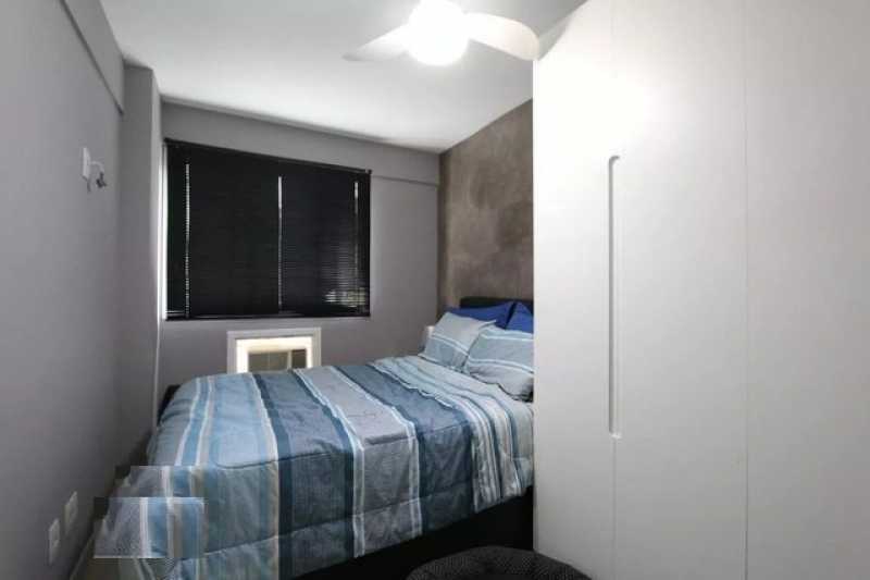 Apartamento à venda com 2 quartos, 60m² - Foto 12