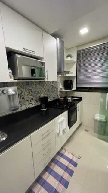 Apartamento à venda com 3 quartos, 98m² - Foto 18