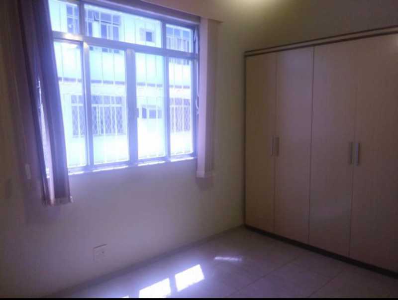 Apartamento à venda com 3 quartos, 81m² - Foto 8