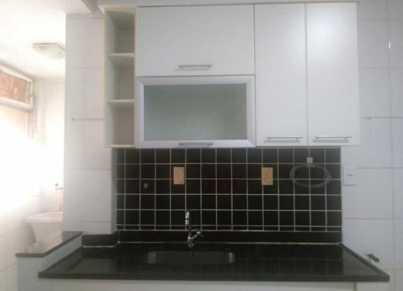 Apartamento à venda com 3 quartos, 81m² - Foto 12