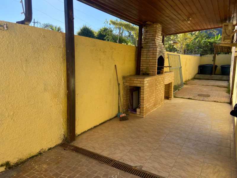 Casa de Condomínio à venda com 3 quartos, 130m² - Foto 4