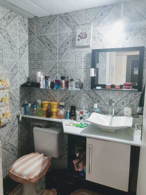 Apartamento à venda com 2 quartos, 62m² - Foto 2