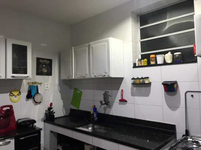 Apartamento à venda com 2 quartos, 80m² - Foto 11