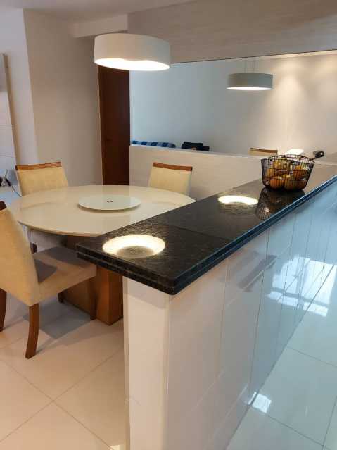 Apartamento à venda com 3 quartos, 83m² - Foto 6