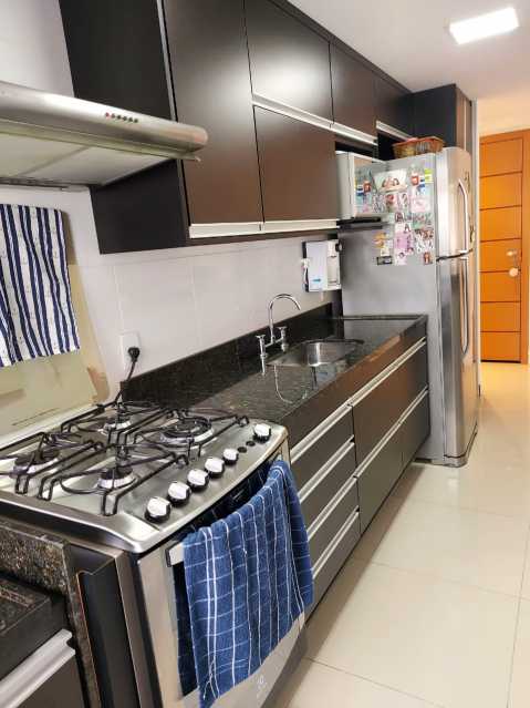 Apartamento à venda com 3 quartos, 83m² - Foto 5