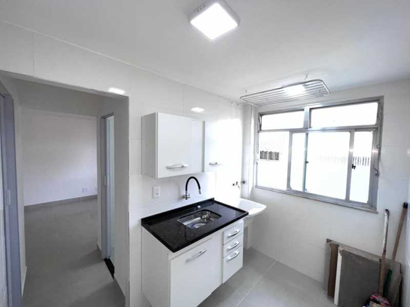 Apartamento à venda com 2 quartos, 40m² - Foto 12