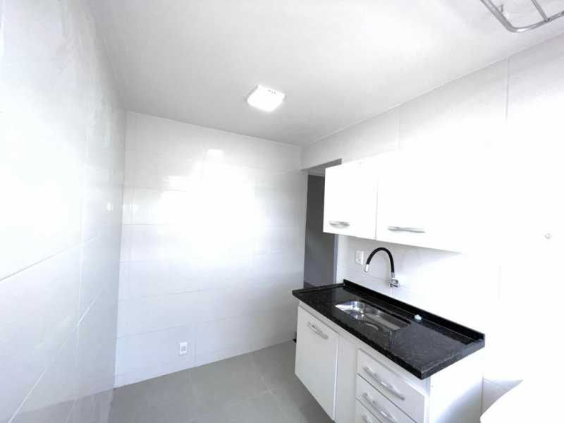 Apartamento à venda com 2 quartos, 40m² - Foto 19