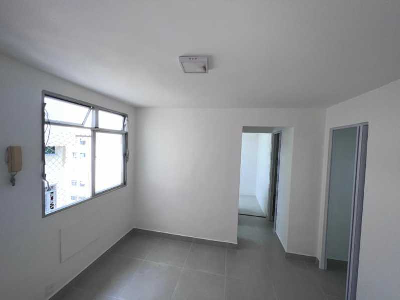 Apartamento à venda com 2 quartos, 40m² - Foto 3