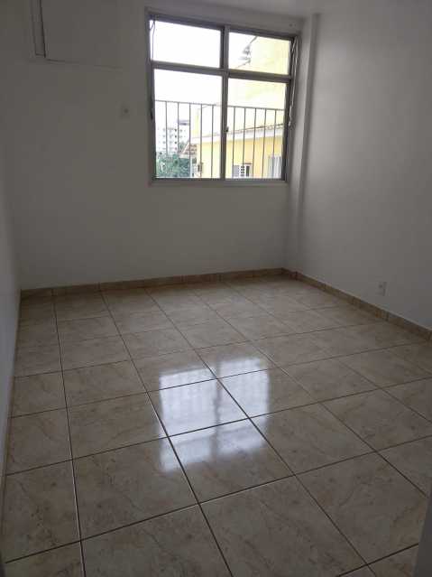 Apartamento à venda com 2 quartos, 91m² - Foto 2