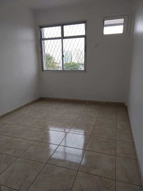 Apartamento à venda com 2 quartos, 91m² - Foto 3