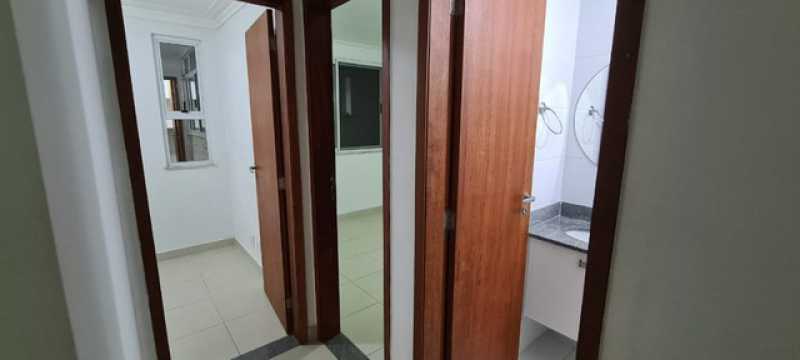 Apartamento à venda com 3 quartos, 110m² - Foto 8