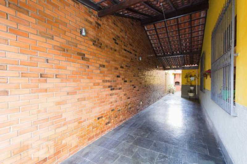 Casa à venda com 4 quartos, 287m² - Foto 9