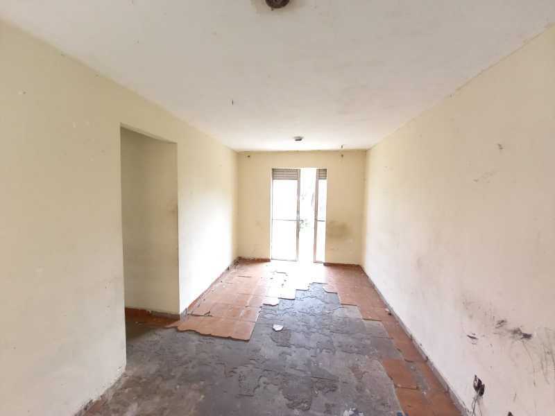 Apartamento à venda com 2 quartos, 48m² - Foto 11