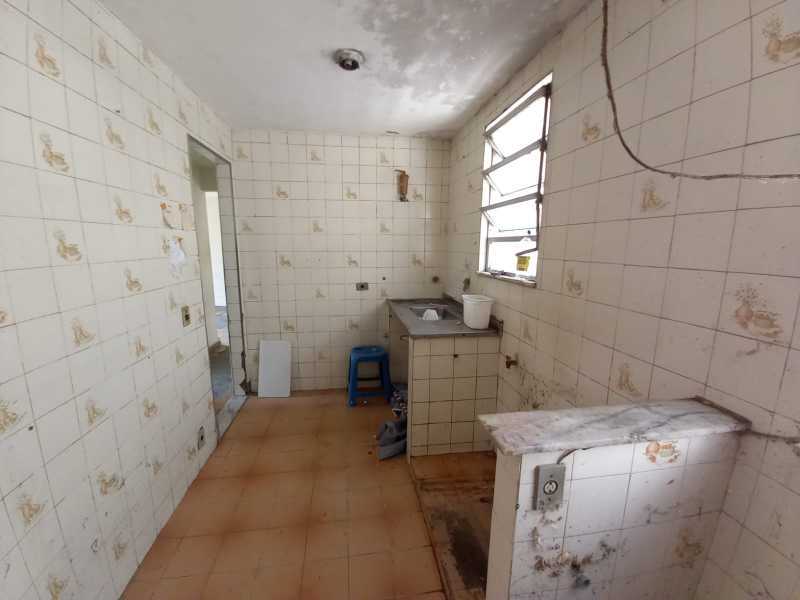 Apartamento à venda com 2 quartos, 48m² - Foto 20