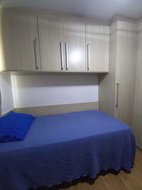 Apartamento à venda com 3 quartos, 70m² - Foto 10