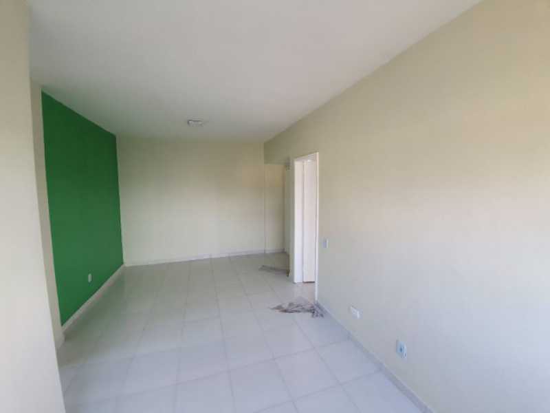 Apartamento à venda com 2 quartos, 68m² - Foto 1