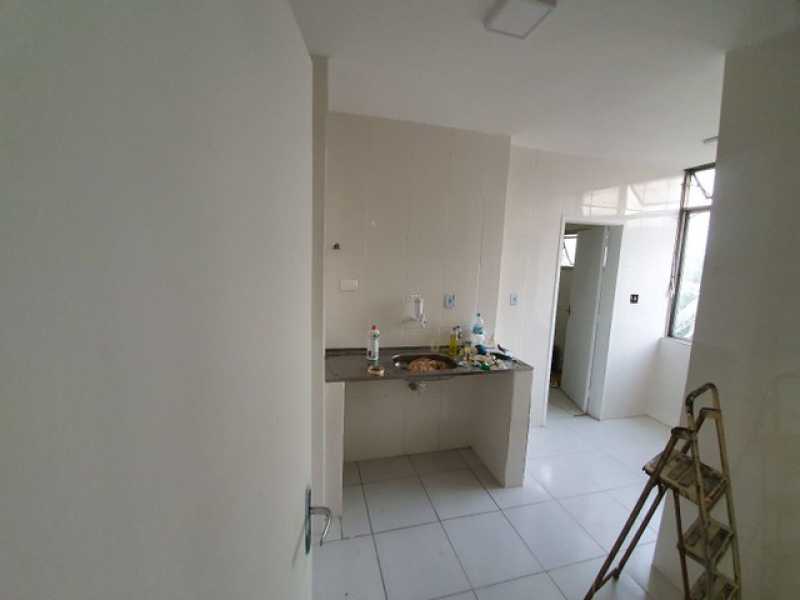 Apartamento à venda com 2 quartos, 68m² - Foto 7