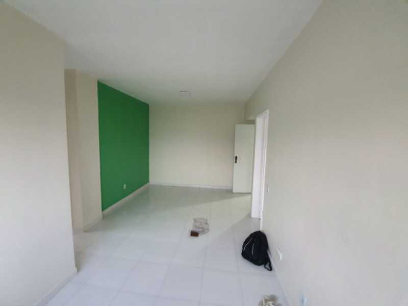 Apartamento à venda com 2 quartos, 68m² - Foto 10