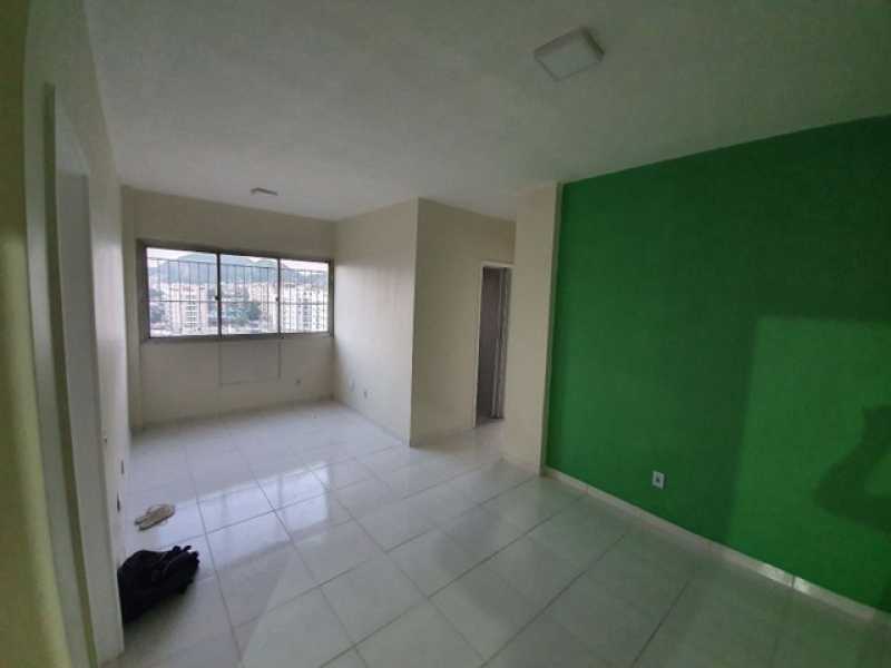 Apartamento à venda com 2 quartos, 68m² - Foto 13