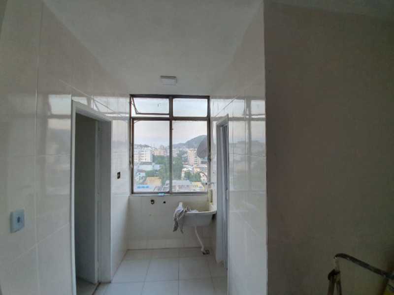 Apartamento à venda com 2 quartos, 68m² - Foto 18