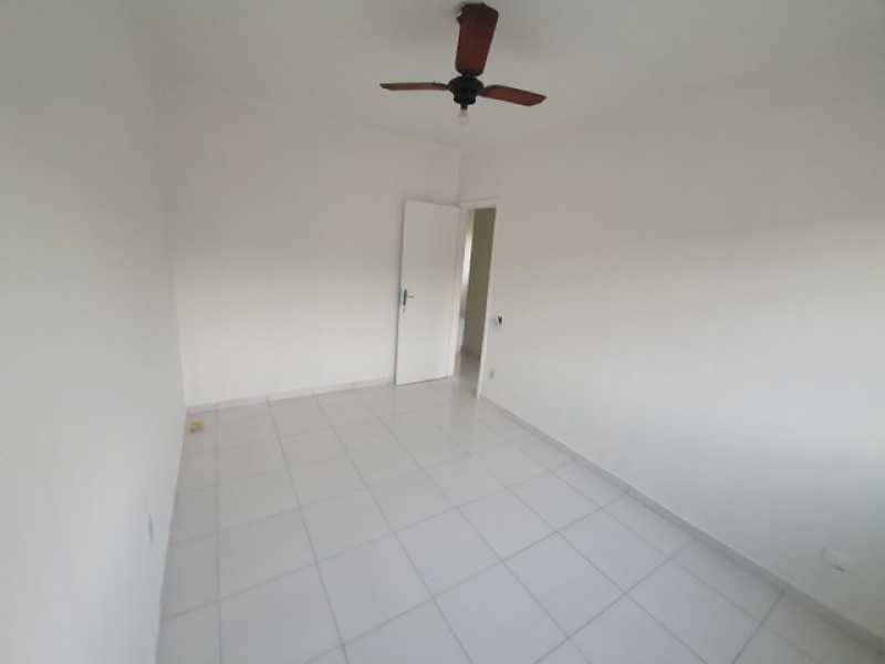 Apartamento à venda com 2 quartos, 68m² - Foto 19