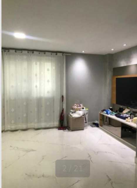 Casa de Condomínio à venda com 4 quartos, 200m² - Foto 2