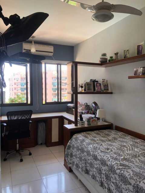 Apartamento à venda com 4 quartos, 162m² - Foto 15