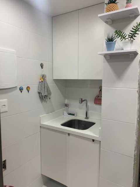 Apartamento à venda com 2 quartos, 65m² - Foto 10