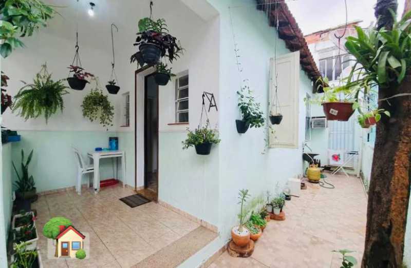 Casa de Vila à venda com 2 quartos, 70m² - Foto 1