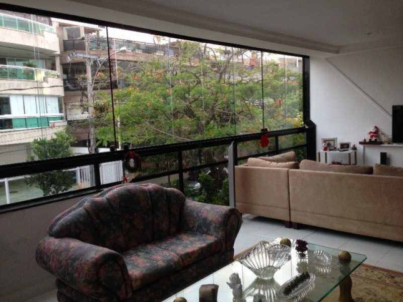 Apartamento à venda com 3 quartos, 115m² - Foto 1