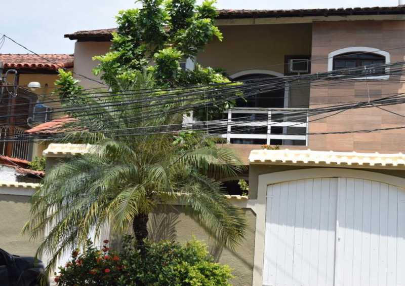 Casa de Condomínio à venda com 5 quartos, 250m² - Foto 7