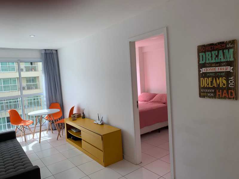 Apartamento à venda com 2 quartos, 71m² - Foto 11