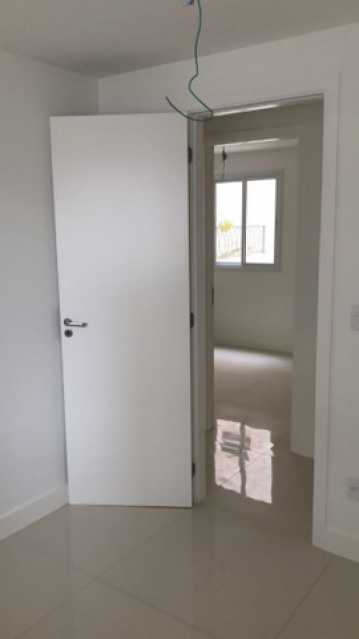 Apartamento à venda com 3 quartos, 87m² - Foto 9