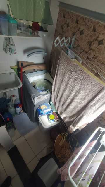 Apartamento à venda com 2 quartos, 60m² - Foto 4