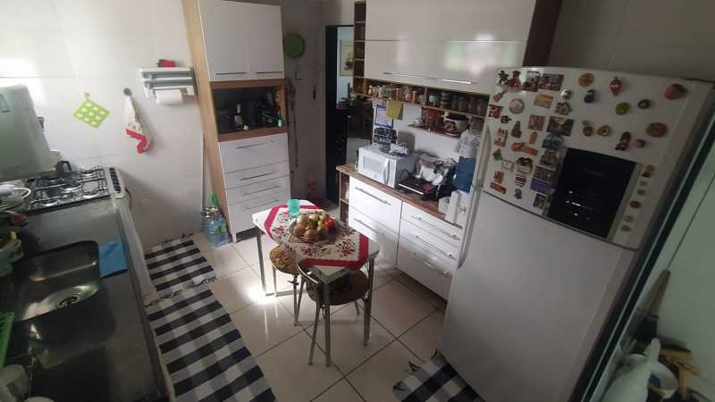 Apartamento à venda com 2 quartos, 60m² - Foto 14