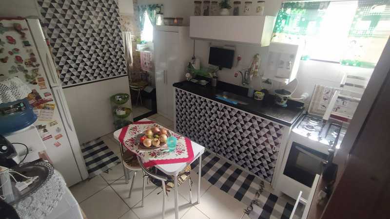 Apartamento à venda com 2 quartos, 60m² - Foto 15